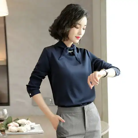 如果你经济上有点钱,我真心建议买件真丝衬衣,比连衣裙高档百倍