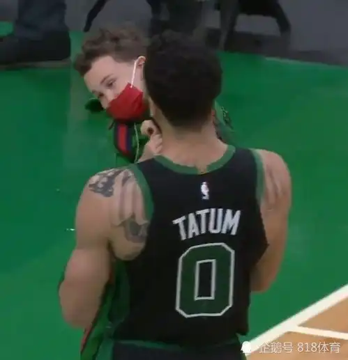 女生头像干净真人高冷塔