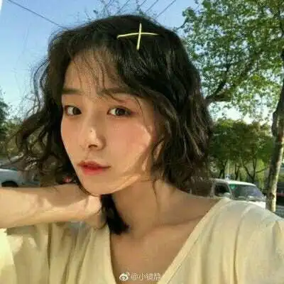 好看的头像女生简单干净