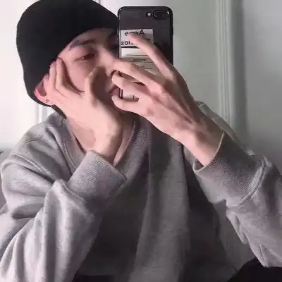 沫兮气质男生高冷超酷头像