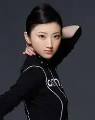 京城四美景甜获1.5亿力捧男友华汉曾与杨幂交往
