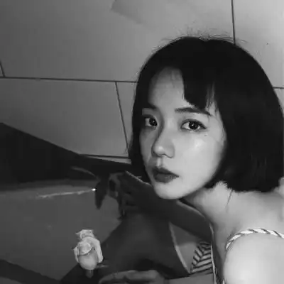 高冷女神都在用的头像初