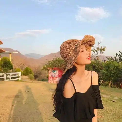 自带仙气的真人女生头像
