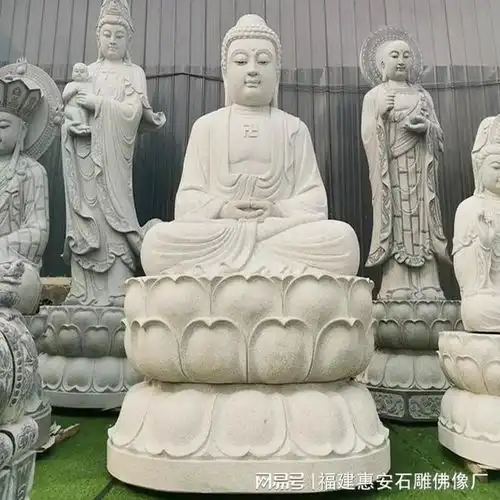石雕艺术瑰宝如来佛祖像的慈悲与智慧