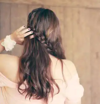 女生头像甜美清纯可爱背