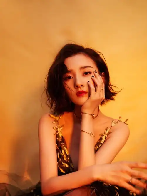 时尚是轮回,90年代港星妆容成潮流,宋祖儿鞠婧祎惊艳了时光