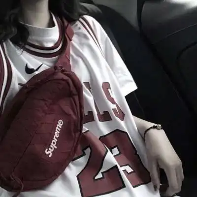 学生女头像班草