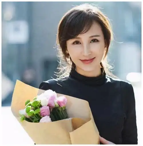 19岁真人头像女郭靖宇