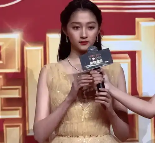国剧盛典女星生图火啦,没有滤镜成卸妆直播,网友都愣了