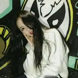 这个情侣头像男的图片求解答