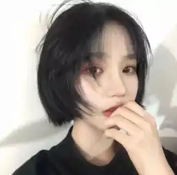 头像后来我已分不清对你是喜欢还是执念