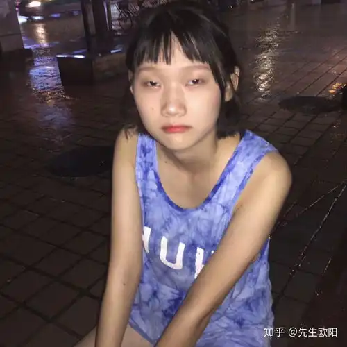 可爱小女孩头像大眼睛小