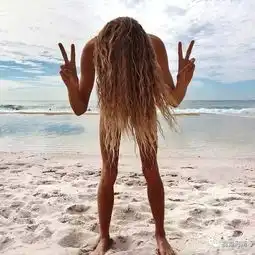 发自拍就能年入百万的instagram正能量少女,竟是重度抑郁症患者
