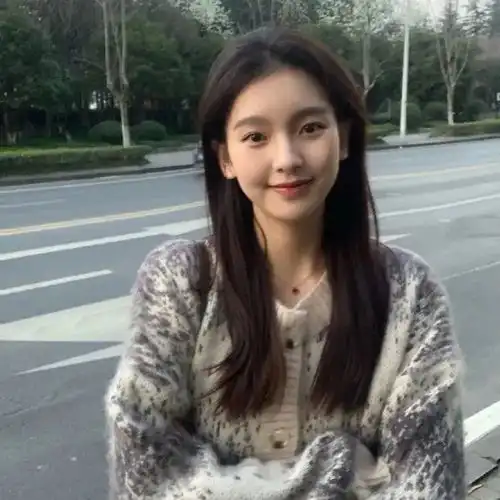 仙气女头爱人未现,鲜花已谢
