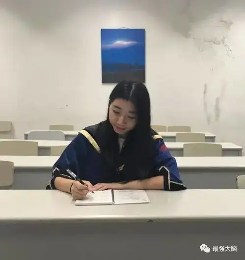 双面教师王碧莹是温柔知性还是霸道任性