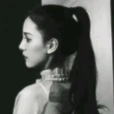 黑白高冷女头像2019最新御姐范儿头像