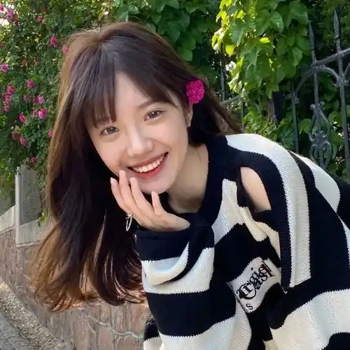 一组超美腻的女生头像,请签收20210705