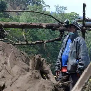 印尼巴厘岛发生4.8级地震致3人死亡