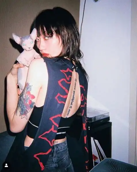 2010世纪最棒的华人设计师王大仁,让贝拉比伯嫂们都做了坏女孩