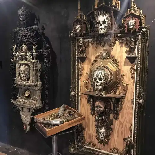 幽灵海盗船骷髅挂钟,暗黑系纹身师打造哥特风帝国