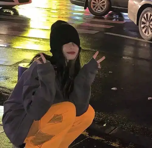 女孩子专属自拍文案女头