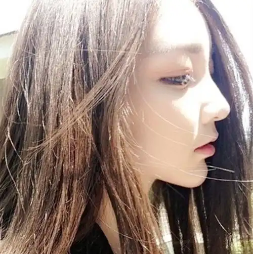 妹妹为什么扔掉打底裤原来她看上了呢子裤