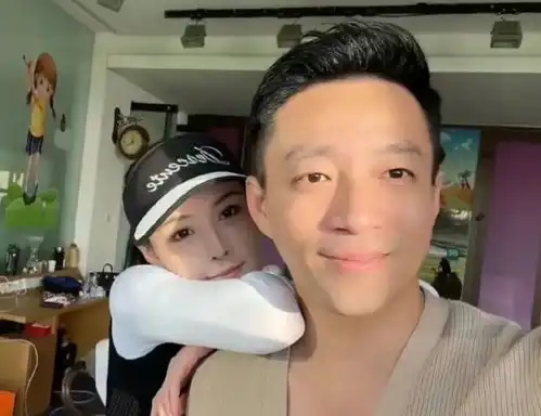 台媒曝曼蒂整容且离过婚,汪小菲替女友辟谣没整,真人更漂亮