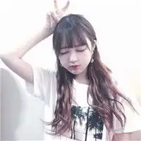 比较有活力的长发美女图片头像精选久伴是最动人的情书