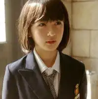 qq头像女短头发华仔