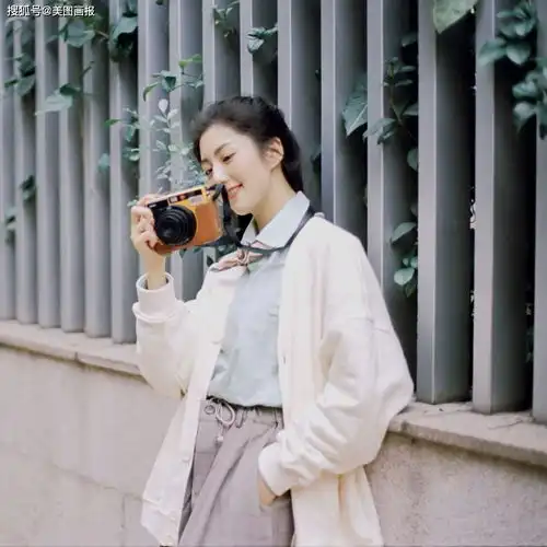 摄影师头像女性的之城