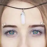 我比月亮更刺眼个性女生欧美头像