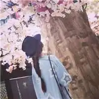 2019最潮最火女生头像背影微信头像图片大全