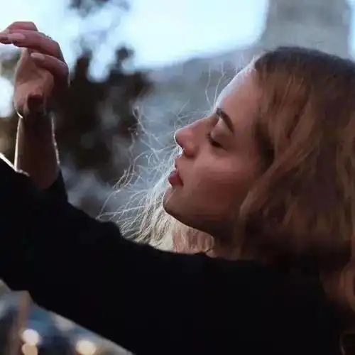 一组不错的欧美女生头像