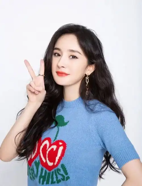 宋茜杨幂郑爽孟美岐集体营业,满屏甜豆你pick谁