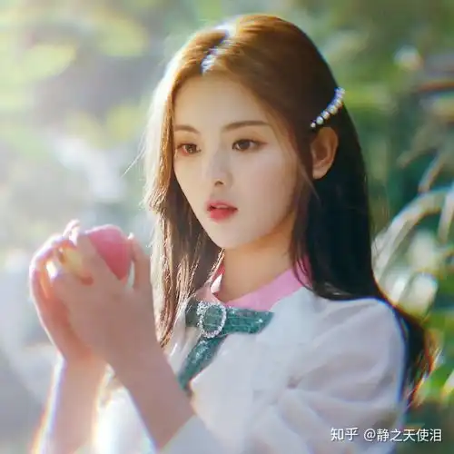 杨超越在哈哈农夫个人先导片中表现得怎么样