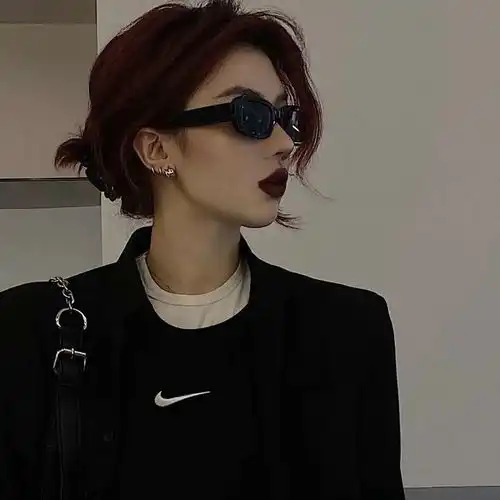 cpdd就要用这种超温柔的女生头像