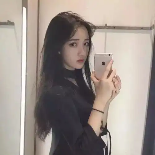 爱情是两个人的事,只有一个人的爱情最可悲