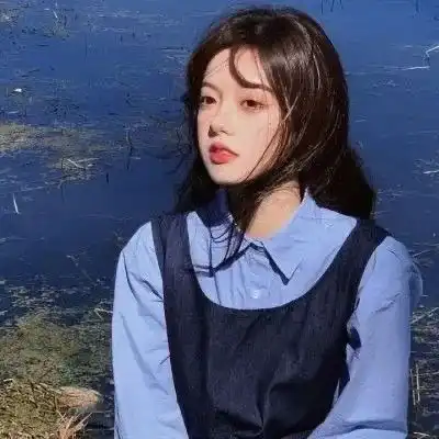 女生头像蓝色清新夏天遇你