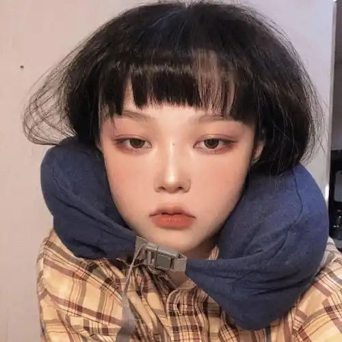 女头部位头像短发妹妹头