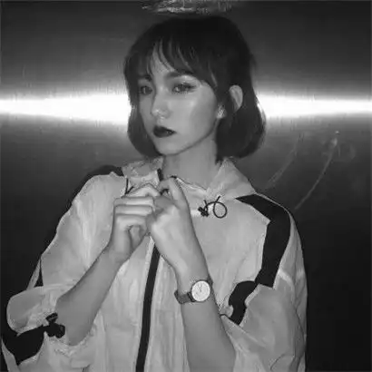 冷酷女生头像霸气自己