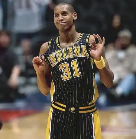 哈登够狠米勒1389场创造的纪录,你差4球追平了