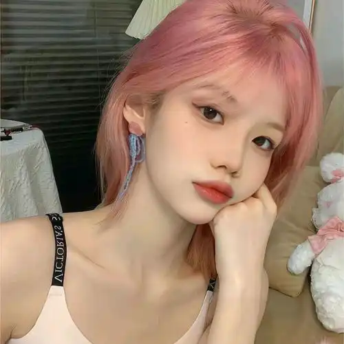 软萌粉色系头像少女的梦是星辰大海