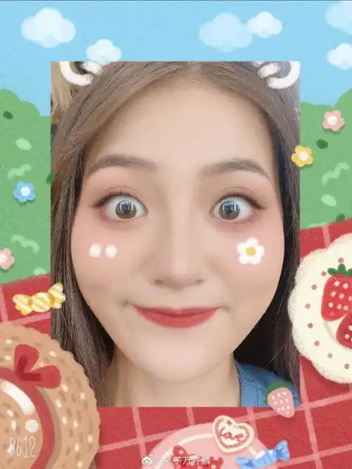 被屈楚萧分手后,万籽麟首晒自拍浓眉大眼超有范,嘟嘴卖萌显可爱