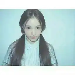 谁有好看一点的女生的qq头像