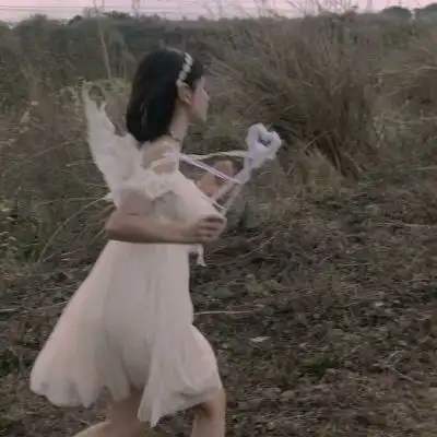 阳光干净的微信头像姜甜元气满女生头像我要个性网