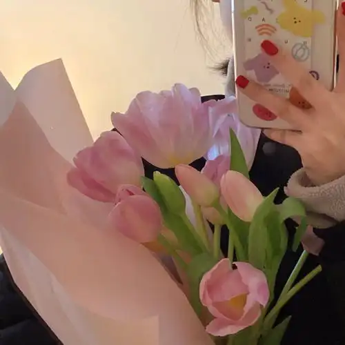 背景图爱你的人,已星夜兼程,走在来路腾讯新闻