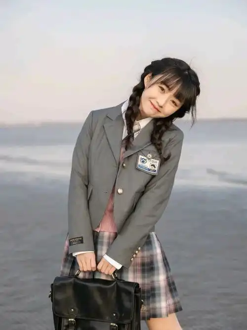 女高jk社甜美校供感穿搭你还不pink么