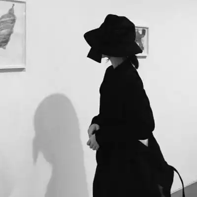 黑白真人头像高清女滤镜