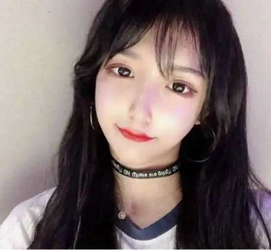 谁红和谁玩看到艾比放出来的闺蜜照后,我酸了