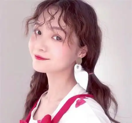qq可爱小女孩头像女生